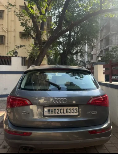 Audi Q5 Diesel Automatic - Image 2