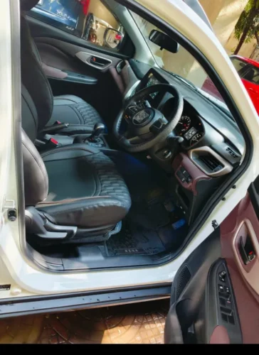Fronx New Petrol Automatic 2025 - Image 4